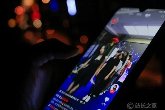 快手怎么开视频聊天？